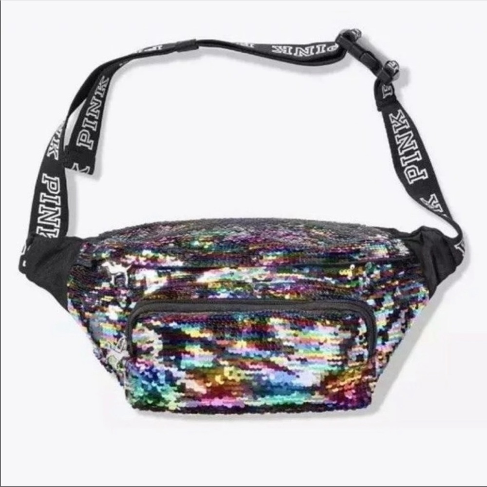 NWT VS PINK LARGE BELT FASHION SHOW BLING BAG